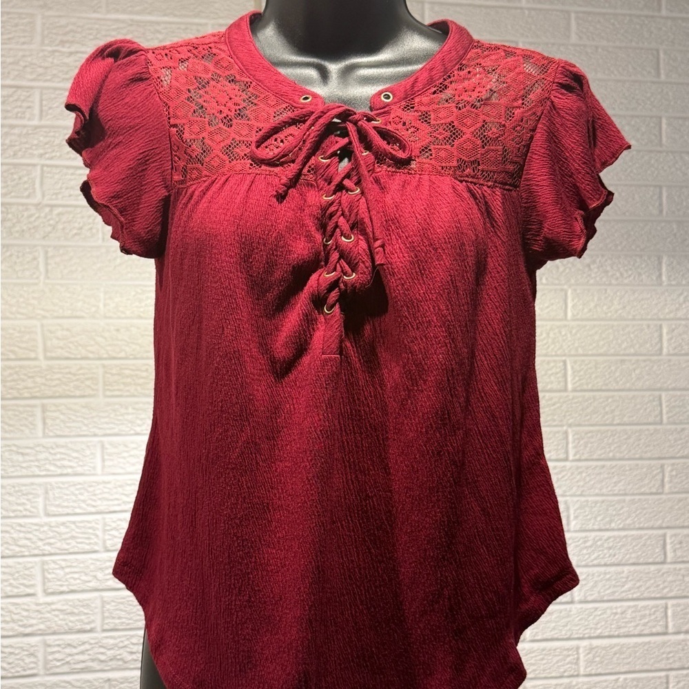 No Boundaries Red Puff Sleeve Tie Front‎ Blouse